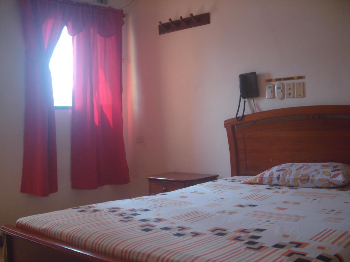 Hotel Murcia Гуаякуил Екстериор снимка