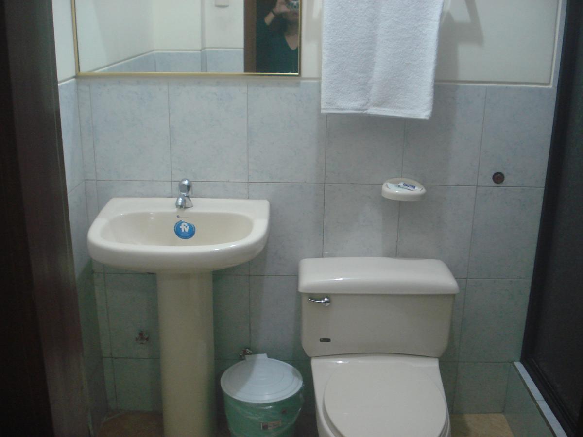 Hotel Murcia Гуаякуил Екстериор снимка