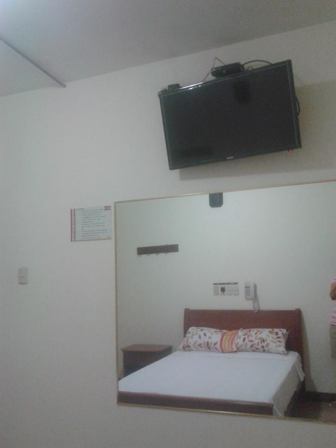 Hotel Murcia Гуаякуил Екстериор снимка